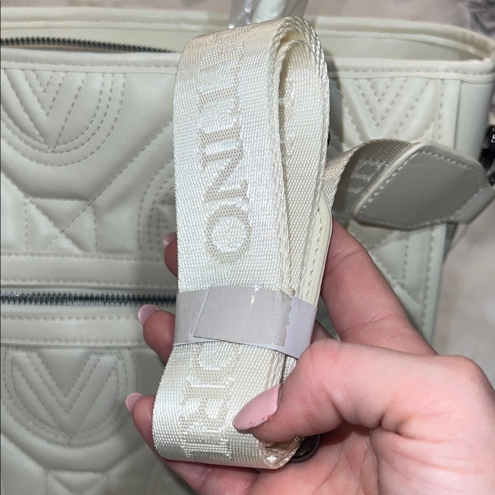 Valentino Orlandi Ivory Tote and Wallet Set - Picture 5 of 7